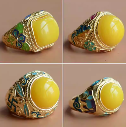 Golden Earth Ring – Adjustable Beeswax Amber Statement Ring