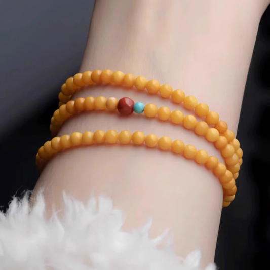 Golden Harmony – Multi-Layer Beeswax Amber Bracelet with Accent Beads