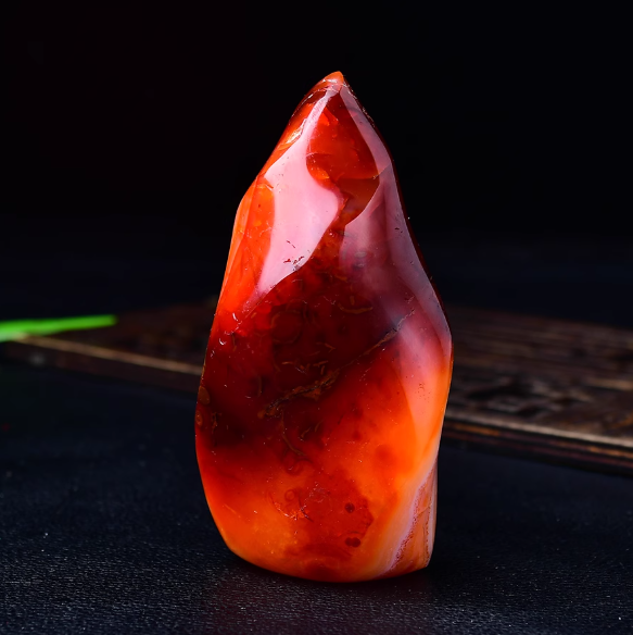 Red Agate "Torch of Triumph" Ornament: The Unyielding Fire of Success