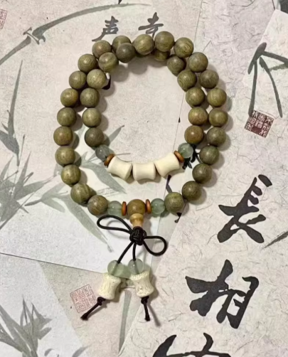 Verdant Calm Whispering Grove Mala — Natural Green Sandalwood BraceletGreen Sandalwood Bracelet