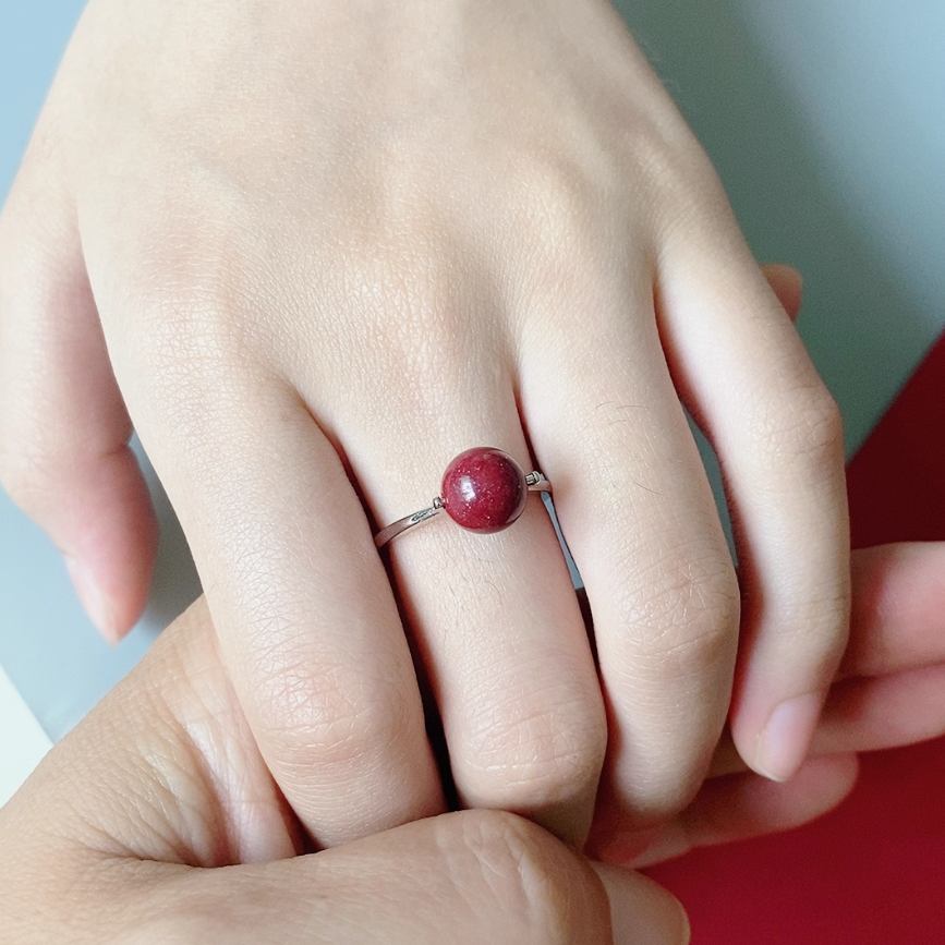 Cinnabar Raw Stone Ring: The Fierce Fire of Modern Style